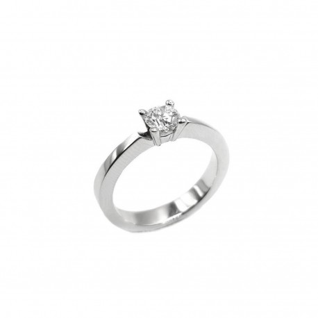 White gold diamond solitaire ring